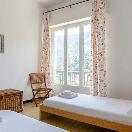 Joivy Bella Vista Monterosso Ferienhaus